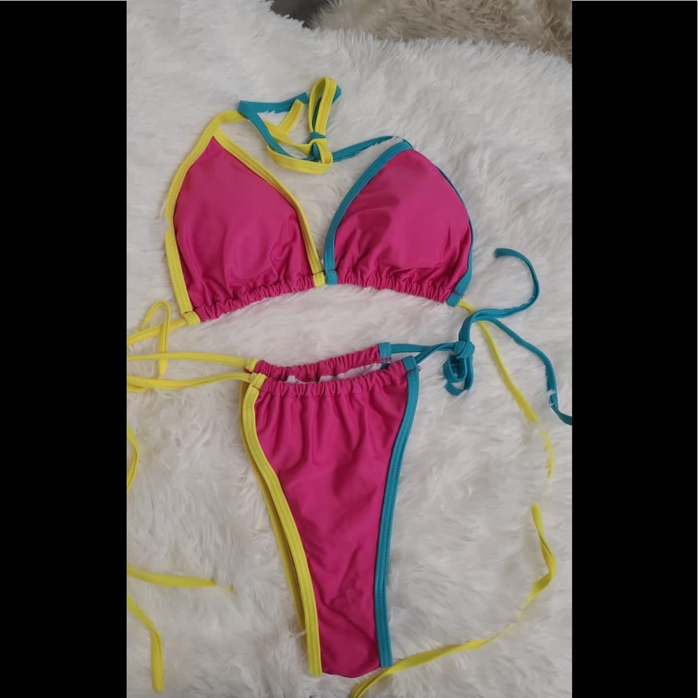 Brazilian style Women's Color Block Halter Tr - Picture 3 of 8